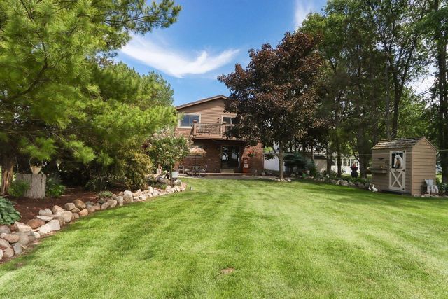 8508 Fox River ROAD, Waterford, WI 53185