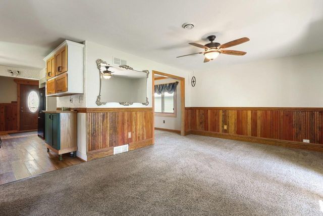 8508 Fox River ROAD, Waterford, WI 53185