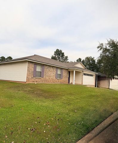 7504 Pecanwood Court, Haughton, LA 71037