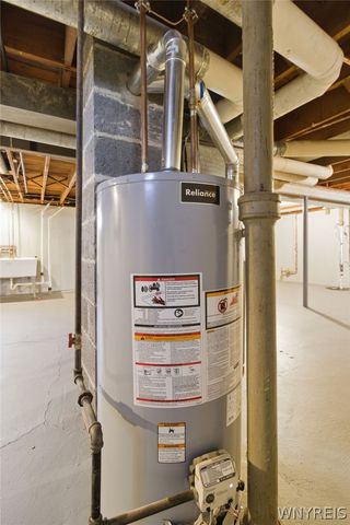 135 Thurston Avenue, Tonawanda, NY 14217