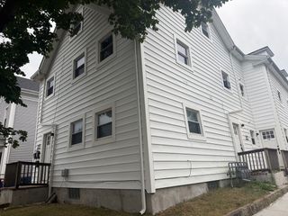 263 Acushnet Ave, New Bedford, MA 02740