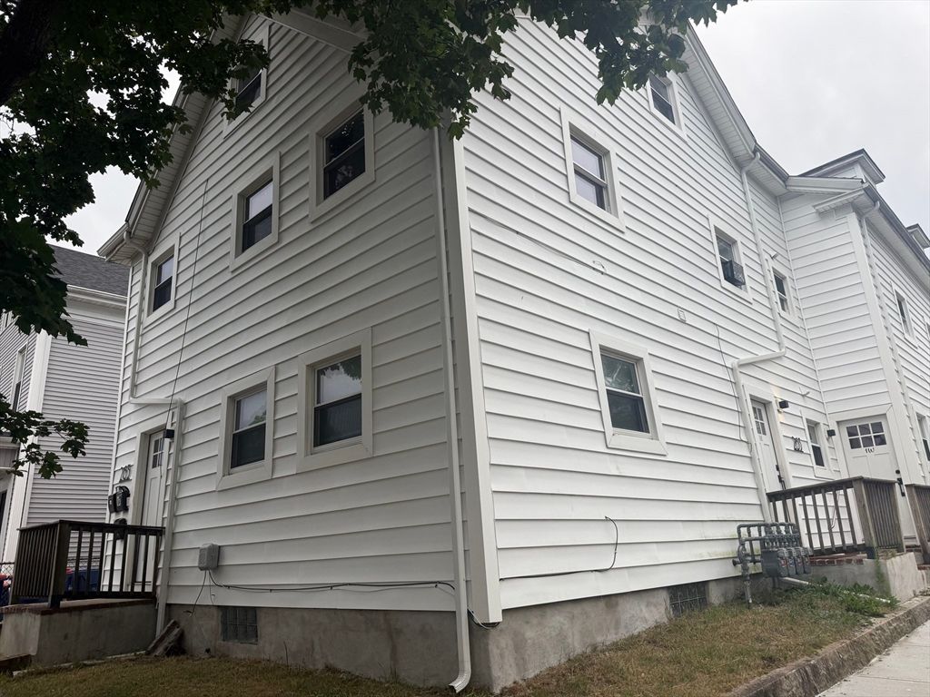 263 Acushnet Ave, New Bedford, MA 02740