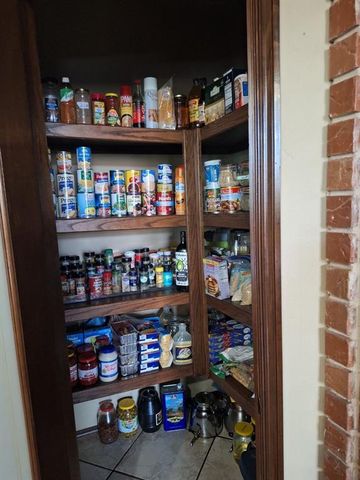 19605 Talavera Lane, Edmond, OK 73012