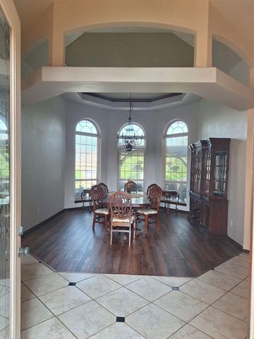 19605 Talavera Lane, Edmond, OK 73012