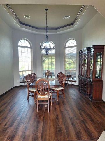 19605 Talavera Lane, Edmond, OK 73012