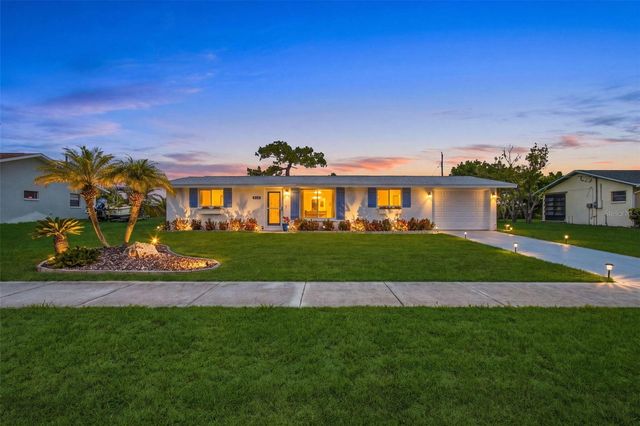 415 BRIARWOOD ROAD, Venice, FL 34293