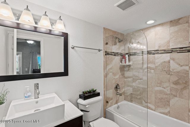 3044 S Highway A1a 3c, Melbourne Beach, FL 32951