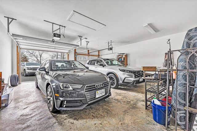 689 Ambler LN, Salem, VA 24153