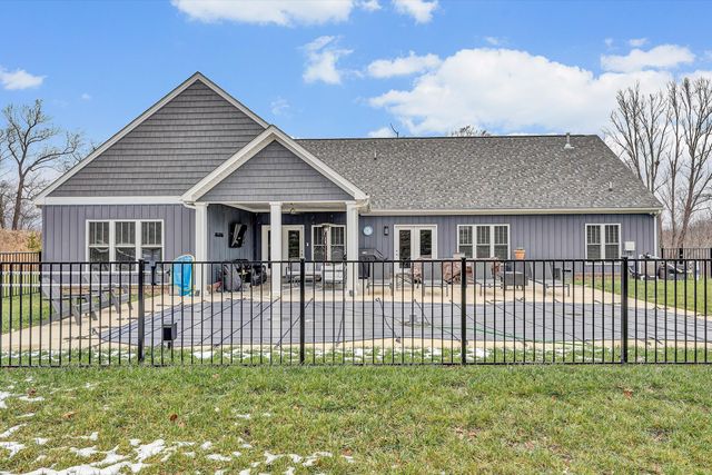 689 Ambler LN, Salem, VA 24153