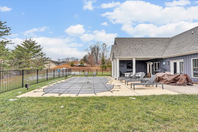 689 Ambler LN, Salem, VA 24153