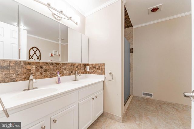 3403 MAPLEVALE CIR, Newtown Square, PA 19073