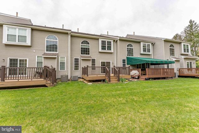 3403 MAPLEVALE CIR, Newtown Square, PA 19073