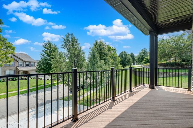 105 Northfield Drive, Minooka, IL 60447