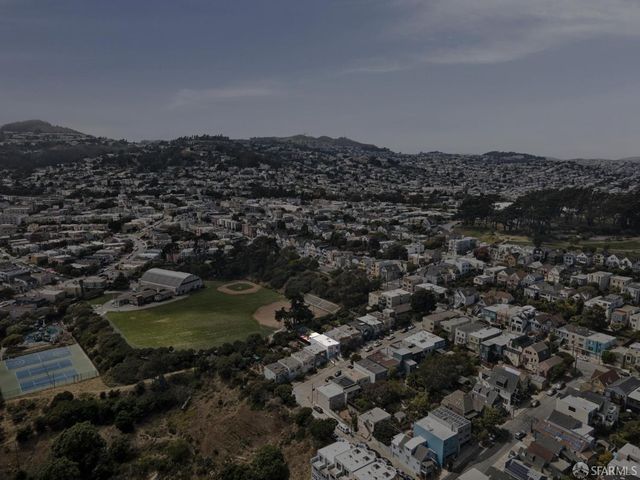 50 Arnold Avenue, San Francisco, CA 94110