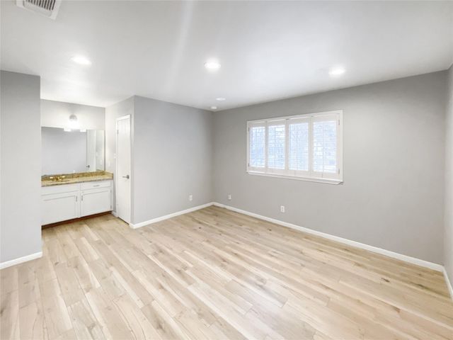 1503 Roundup TRL, Round Rock, TX 78681