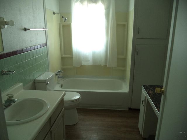 1738 W 12th St, Pueblo, CO 81003