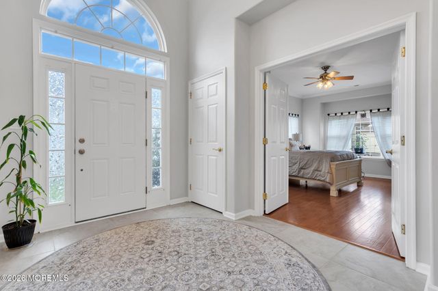 20 Wycliffe Drive, Manchester, NJ 08759