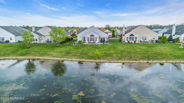 20 Wycliffe Drive, Manchester, NJ 08759