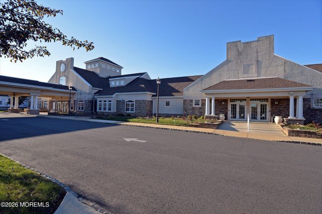 20 Wycliffe Drive, Manchester, NJ 08759