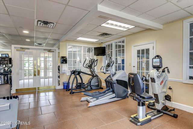 20 Wycliffe Drive, Manchester, NJ 08759