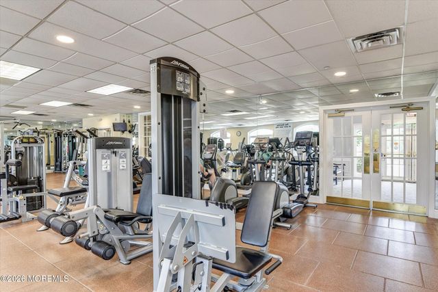 20 Wycliffe Drive, Manchester, NJ 08759