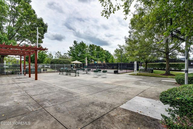 20 Wycliffe Drive, Manchester, NJ 08759