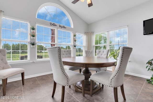 20 Wycliffe Drive, Manchester, NJ 08759