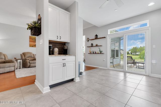 20 Wycliffe Drive, Manchester, NJ 08759