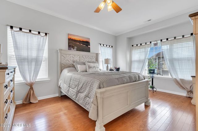 20 Wycliffe Drive, Manchester, NJ 08759