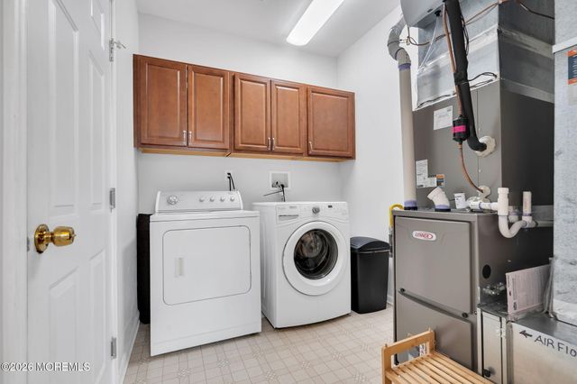 20 Wycliffe Drive, Manchester, NJ 08759