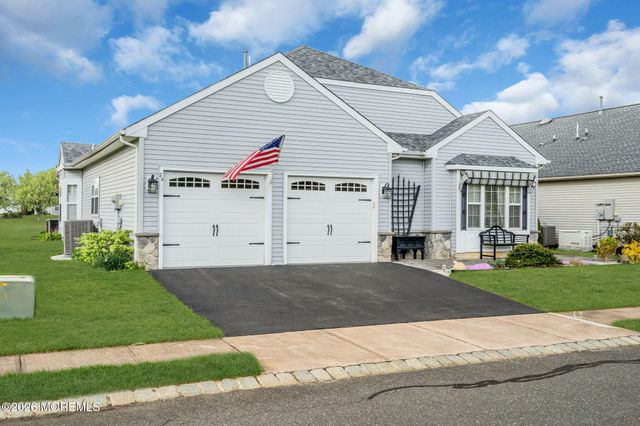 20 Wycliffe Drive, Manchester, NJ 08759