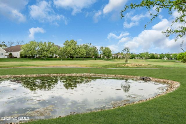 20 Wycliffe Drive, Manchester, NJ 08759