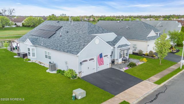 20 Wycliffe Drive, Manchester, NJ 08759