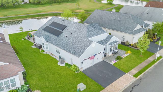 20 Wycliffe Drive, Manchester, NJ 08759