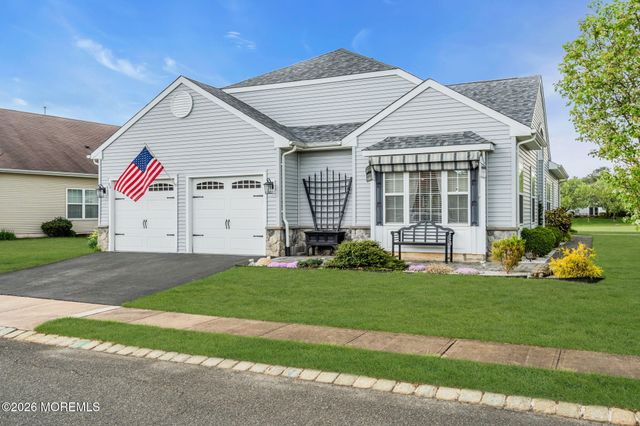 20 Wycliffe Drive, Manchester, NJ 08759