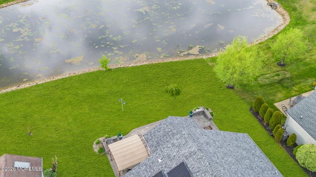 20 Wycliffe Drive, Manchester, NJ 08759