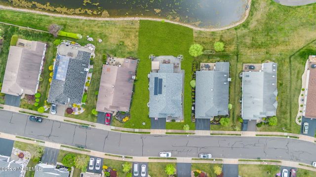 20 Wycliffe Drive, Manchester, NJ 08759