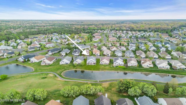 20 Wycliffe Drive, Manchester, NJ 08759