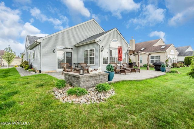 20 Wycliffe Drive, Manchester, NJ 08759