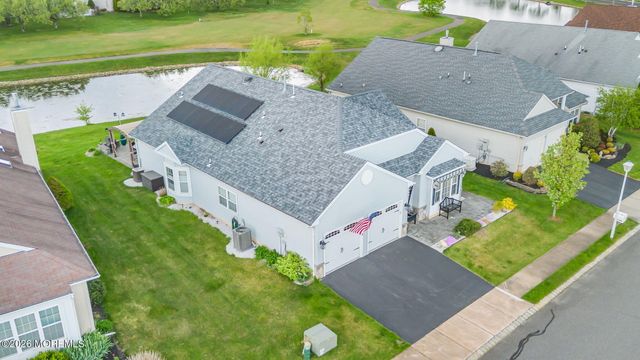 20 Wycliffe Drive, Manchester, NJ 08759