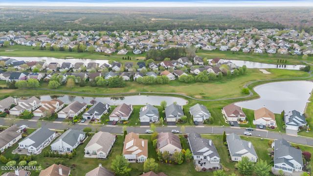 20 Wycliffe Drive, Manchester, NJ 08759