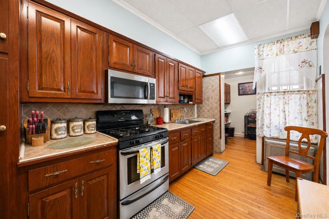 1003 Lenox Road, Brooklyn, NY 11212