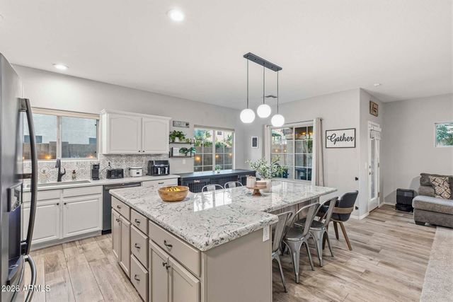 15938 W PORT ROYALE Lane, Surprise, AZ 85379