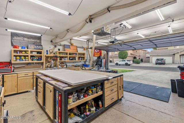 15938 W PORT ROYALE Lane, Surprise, AZ 85379