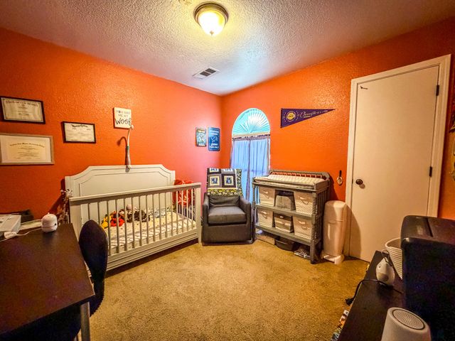 6328 Esther Avenue NE, Albuquerque, NM 87109