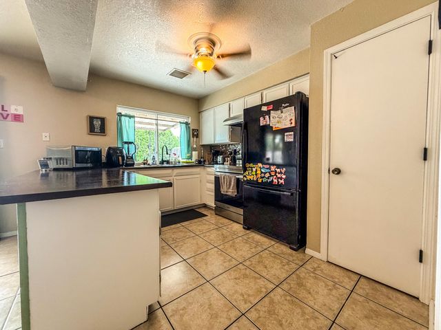 6328 Esther Avenue NE, Albuquerque, NM 87109