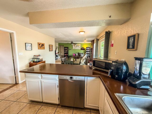 6328 Esther Avenue NE, Albuquerque, NM 87109