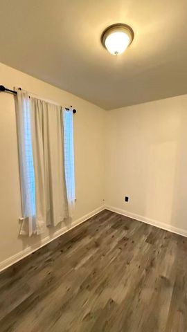 4417 S campbell Avenue 1, Chicago, IL 60632