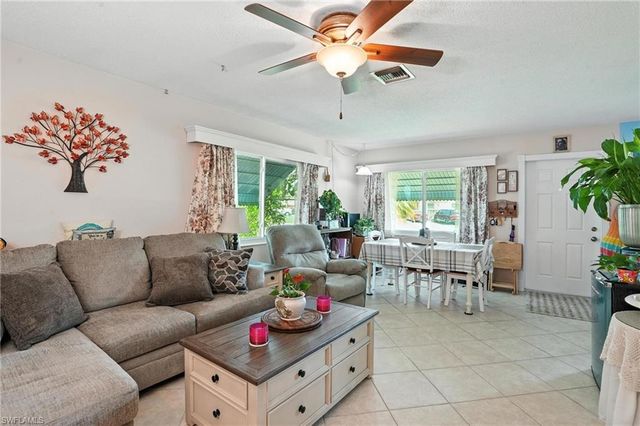 1164 Navajo AVE, Lehigh Acres, FL 33974