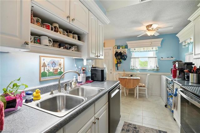 1164 Navajo AVE, Lehigh Acres, FL 33974